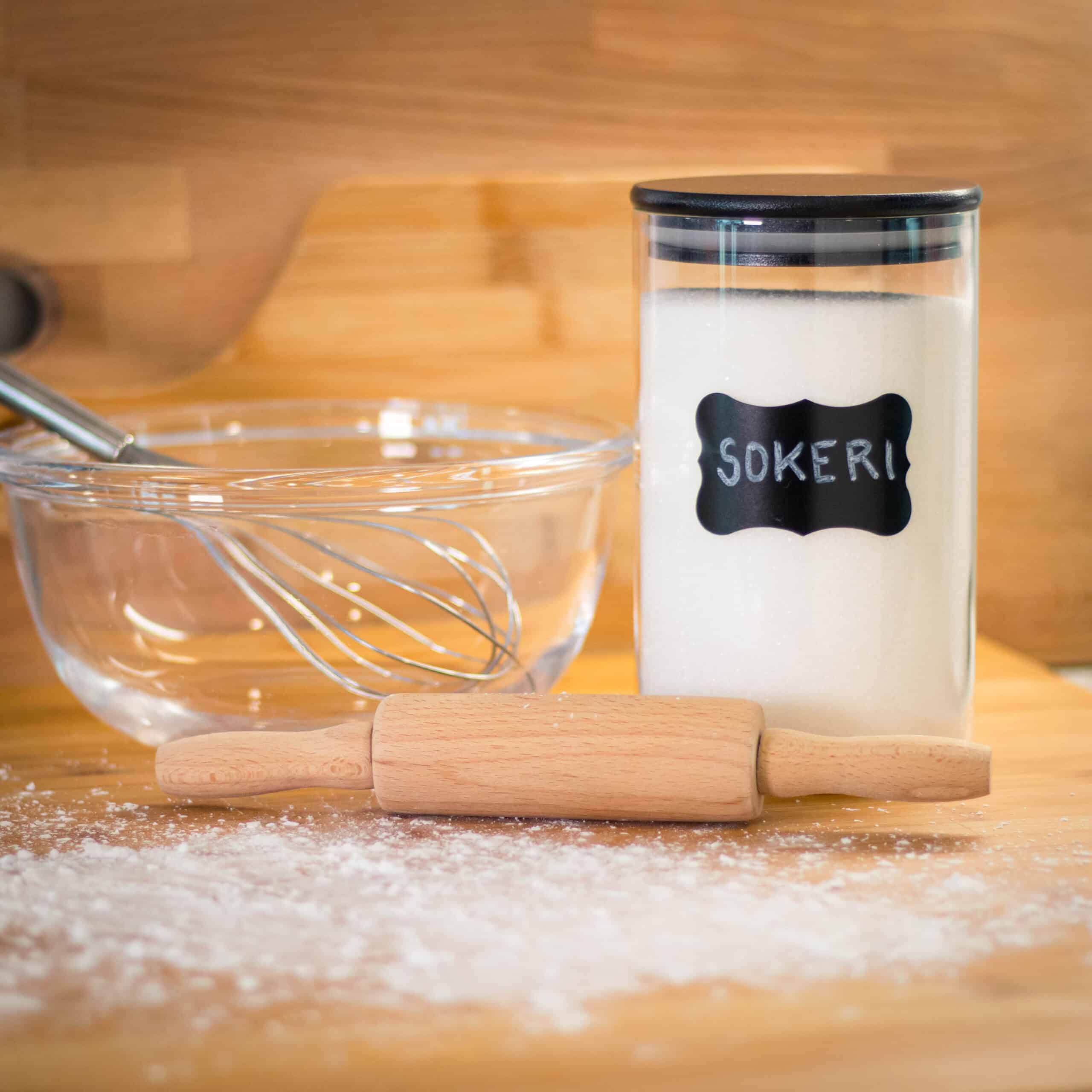 Pyöreä lasipurkki bambukannella 1100 ml sokerille